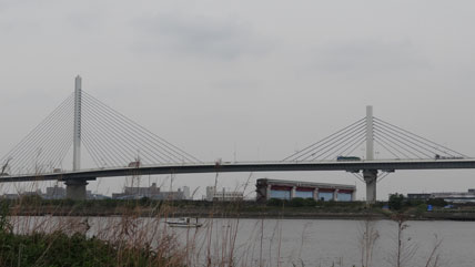 No.356 12月21日（金）世界一の斜張橋 – YOKOHAMA xy通信