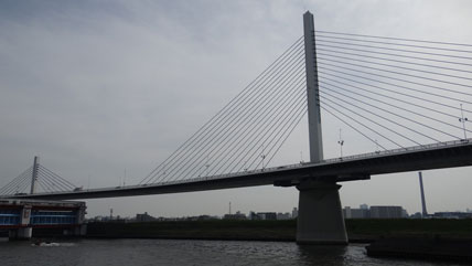 東京の橋：綾瀬川道路橋