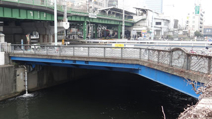 東京の橋：水道橋
