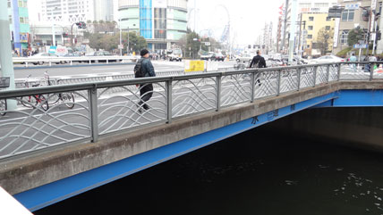 ＊*様 駅名板　すいどうばし 希少】ホーロー駅名板 すいどうばし（水道橋）