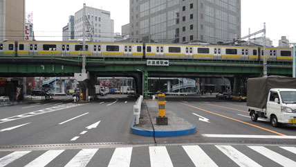 ＊*様 駅名板　すいどうばし 駅名板 すいどうばし 水道橋駅柱用駅名標の写真素材 [71286656] -